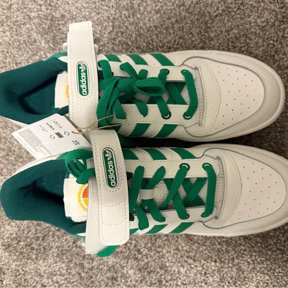 NWT Men’s adidas Forum Low - White Collegiate Green - Size 10.5 - Picture 2 of 6